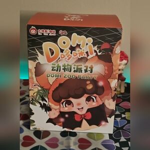 Domi Zoo Party Doll - Multicolor
